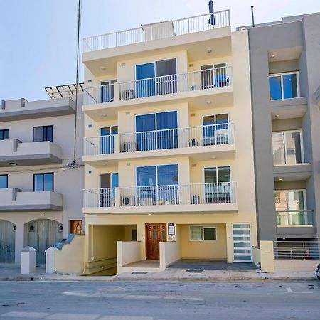 Summer Breeze 3 Bedroom Family Maisonette With Sunny Terrace In Mellieha - By Getawaysmalta Exterior foto